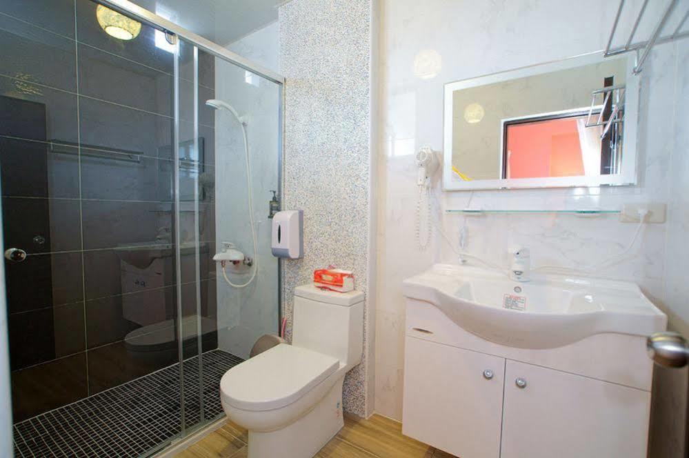 Happy Sun Apartment Taitung Exterior photo